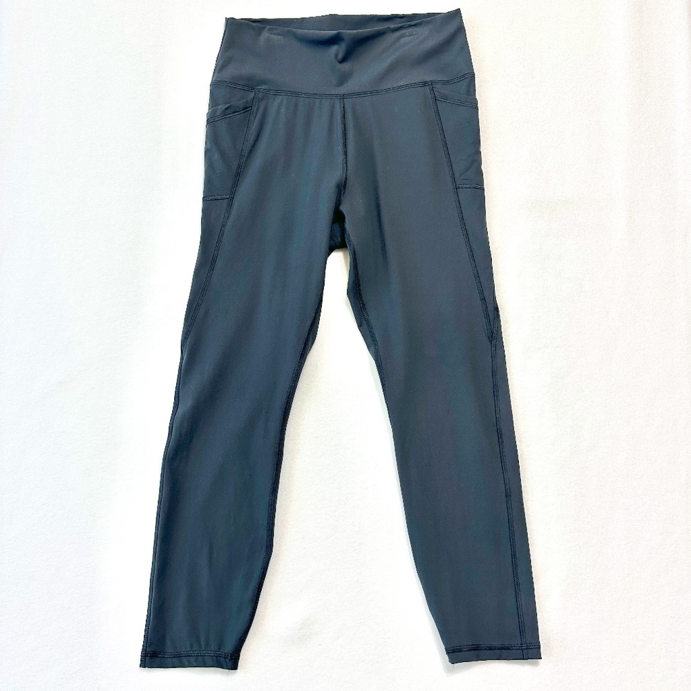 X by Gottex Women's High-Waisted Charcoal Gray Capri Leggings Size Large